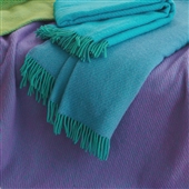 Luxury Wool Throw With Diagonal Weave And Fringing